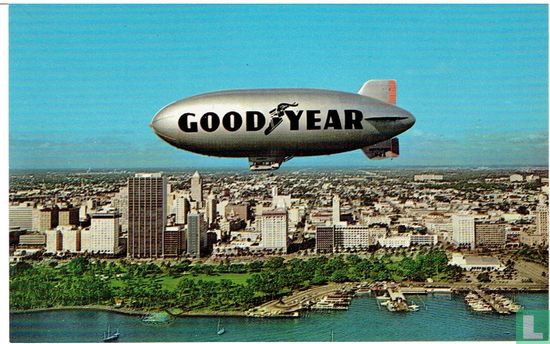 Airship GOOD-YEAR Blimp "Mayflower" N4A (1963) - über Miami  - Image 1