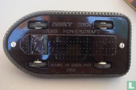 SRN 6 Army Hovercraft - Image 3