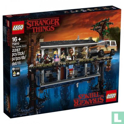 Lego 75810 Stranger Things - The Upside Down - Bild 1