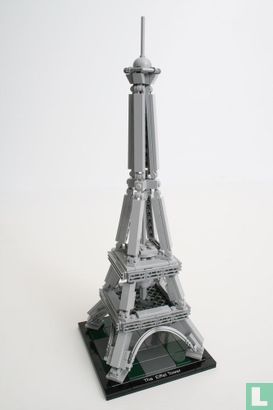 Lego 21019 The Eiffel Tower - Image 2