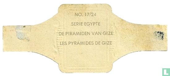 Les pyramides de Gize - Image 2
