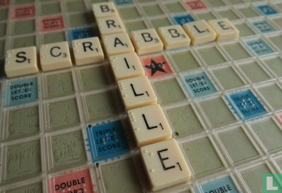 Braille De Luxe Scrabble - Image 3