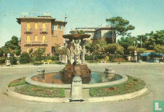 Cattolica. Fontana delle Sirene e Villa Fulgida Hotel - Afbeelding 1