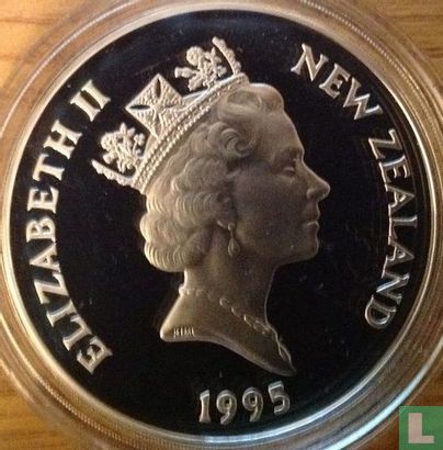 New Zealand 5 dollars 1995 (PROOF) "James Clark Ross" - Image 1