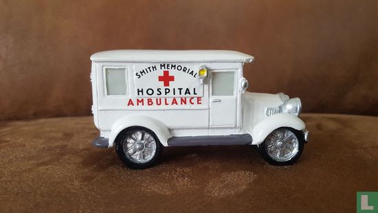 Ford model T 'Ambulance' - Image 2