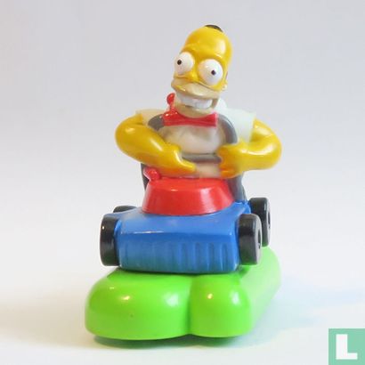 Homer Simpson auf Rasenmäher - Bild 1