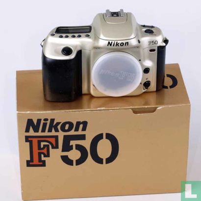 Nikon F50 body - Afbeelding 2