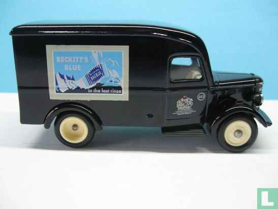 Bedford 30CWT Delivery Van 'Reckitt's Blue'