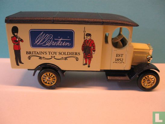 Morris Van 'Britain's Toy Soldiers'