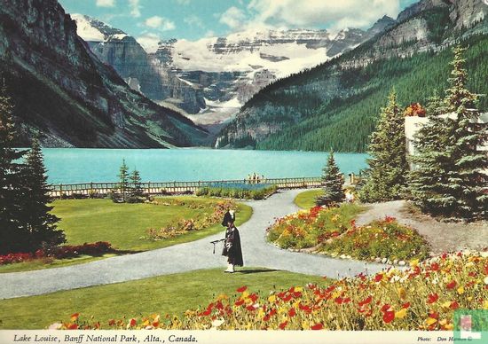 The piper at Lake Louise - Afbeelding 1