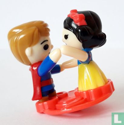 Snow White and the prince - Image 1