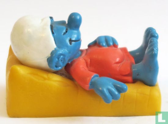 Luie Smurf in bed  - Afbeelding 3
