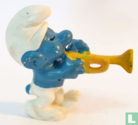 Trumpet Smurf - Image 1
