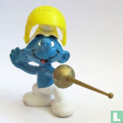 Fencer Smurf    - Image 1