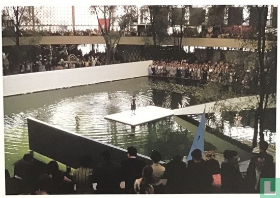 Expo 58 Modeshow in het Amerikaans Paviljoen - Défilé de mode dans Le pavillon Américain - Image 1