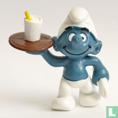 Waiter Smurf - Image 1