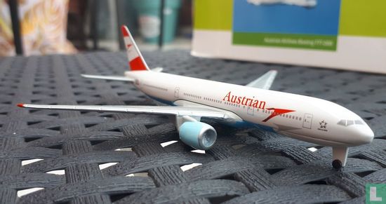 Austrian Airlines B777-200 - Bild 2
