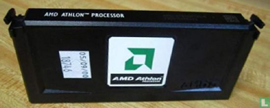 AMD - Athlon K7 650