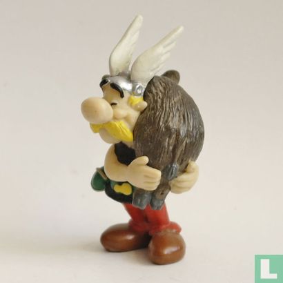 Asterix with wild boar over shoulder - Image 3