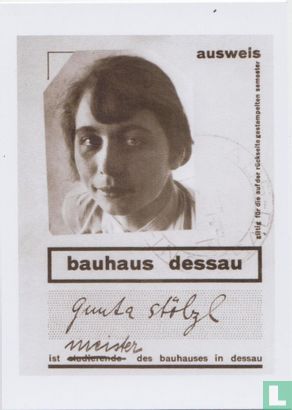 'Gunta Stölzl: 100 jaar Bauhausstoffen - Afbeelding 1