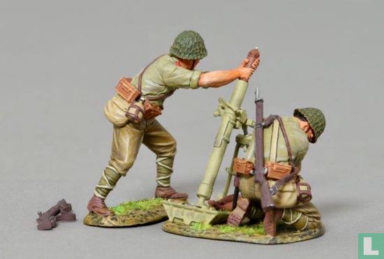 Japanese 80mm Mortar with Crew - Image 2