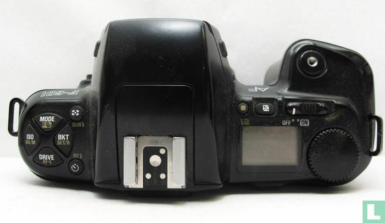Nikon F-601 - Image 2