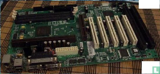 FIC (Oem HP) - VB-609 - ATX Slot One (Pentium II)