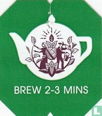 English Tea Shop  Organic Mighty Matcha / Brew 2-3 mins  - Image 2
