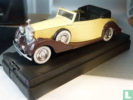 Rolls Royce cabriolet - Image 2