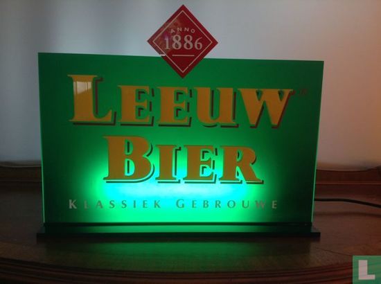 Verlicht leeuw bier reclame display bord  - Image 2