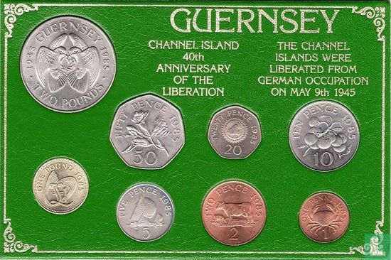 Guernsey mint set 1985 "40th anniversary of the Liberation" - Image 1