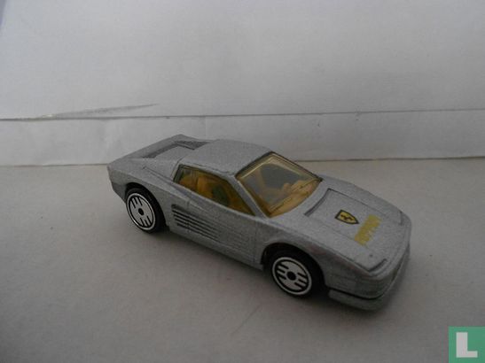 Ferrari Testarossa   - Bild 1