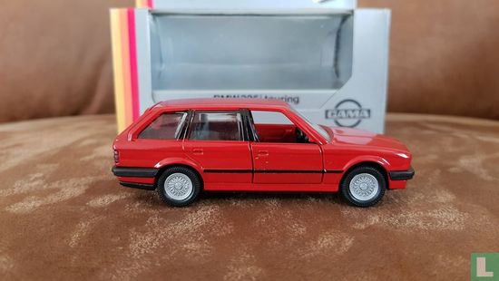 BMW 325i Touring - Bild 2