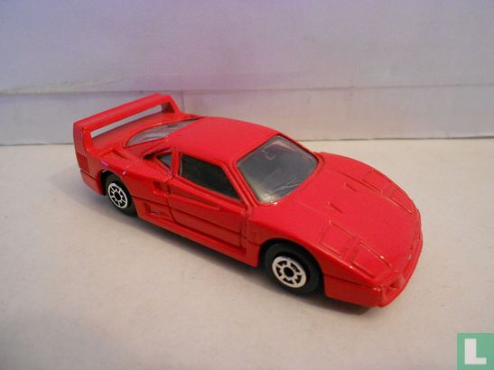 Ferrari F40 - Image 1