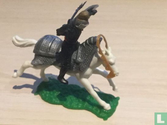 Zwarte ridder te paard  - Afbeelding 1