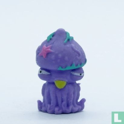 Squished Squid - Image 1