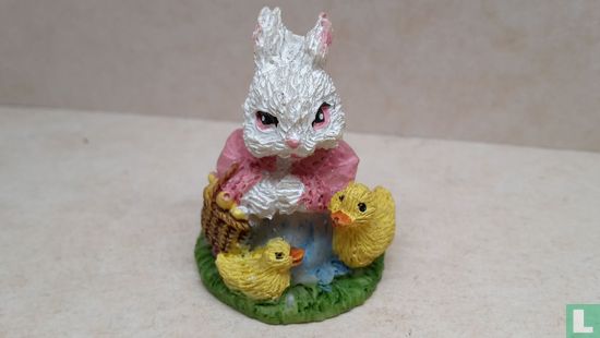 Easter bunny with chicks - Image 1