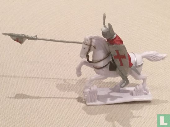 Crusader on horseback - Image 2