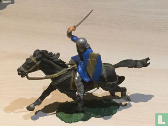 Knight on horse  - Image 1
