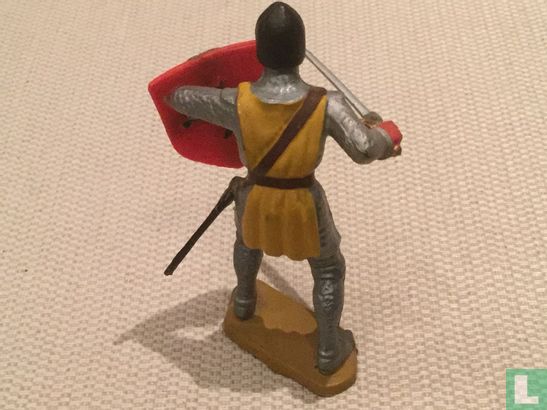Knight with shield and sword  - Image 2