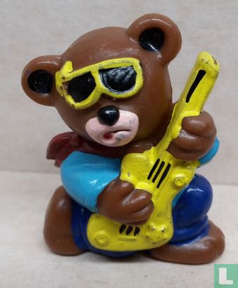 Bear with guitar (yellow glasses) - Image 1