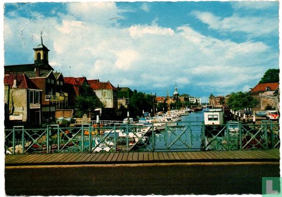 Voorstraathaven gezien vanaf de Nieuwbrug - Afbeelding 1