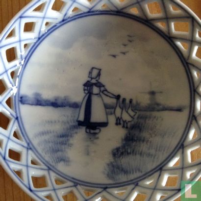 Decorative plate, Goose Maid - Image 3