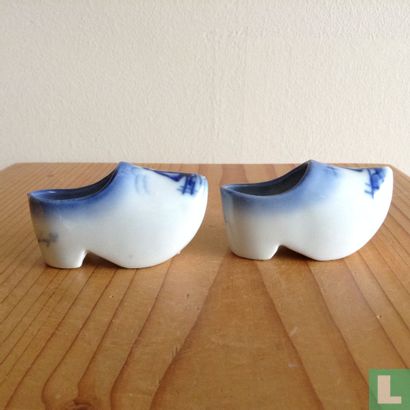 2 porcelain clogs - Image 3