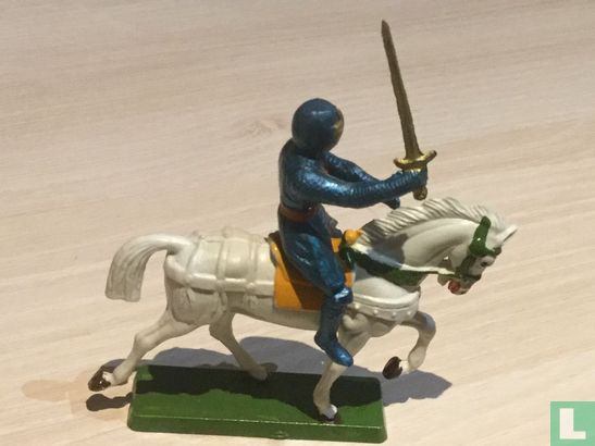 Knight on horseback with sword in the air - Image 2