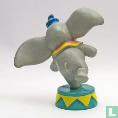 Dumbo - Image 2