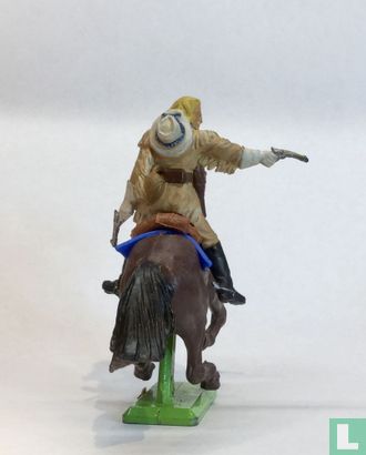 General Custer on horseback - Image 2
