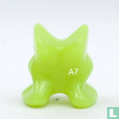 Overbite [l] (lime green) - Image 3