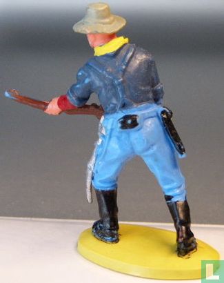 Cavalryman on foot - Image 2