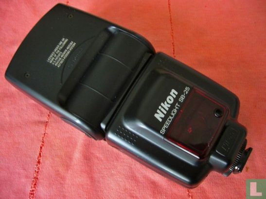 Nikon Speedlight SB-25 - Image 2